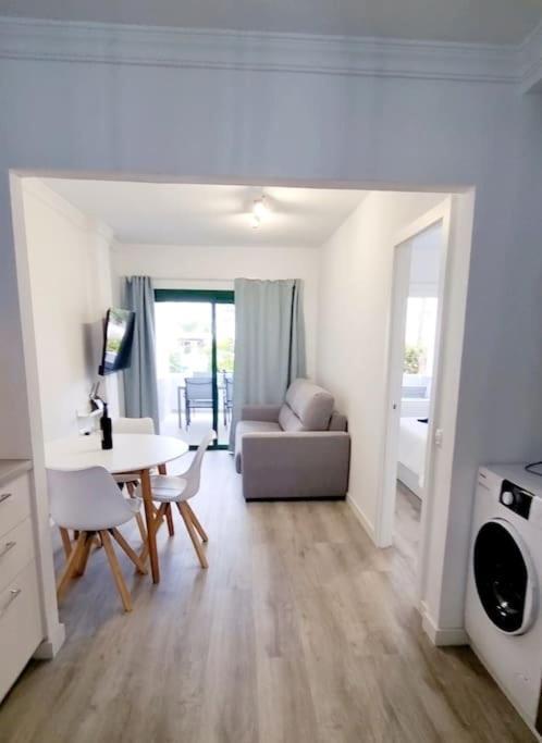 Apartamento Playa Bastian First Line Of The Sea Costa Teguise Exterior foto